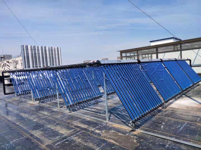 超導熱管太陽能集熱器用于工廠供熱的節能應用